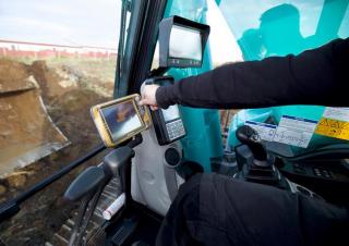 Rupsgraafmachines Kobelco SK 260 LC 10E