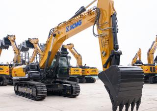 Rupsgraafmachines XCMG XE380LC