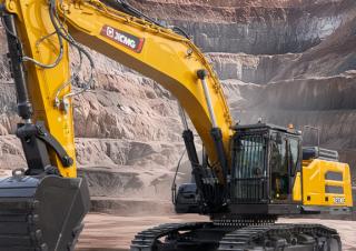 Rupsgraafmachines XCMG XE530E