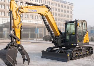 Rupsgraafmachines XCMG XE90U