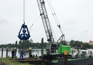 Rupskranen - Traliearm Sennebogen 630E