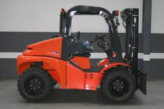Ruwterrein-heftrucks Mast Explorer H 25 DA