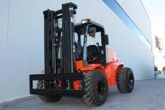 Ruwterrein-heftrucks Mast Explorer H 35 DA