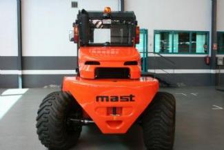 Ruwterrein-heftrucks Mast Explorer H 40 DA