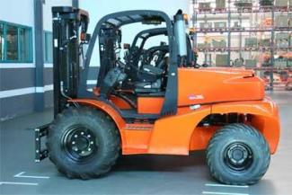 Ruwterrein-heftrucks Mast Explorer H 50 DA