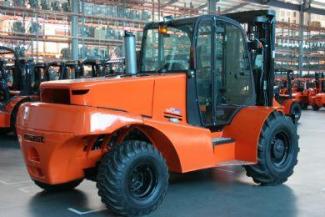 Ruwterrein-heftrucks Mast Explorer H 70 DA