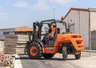 Ruwterrein-heftrucks Ausa C 251 H x2
