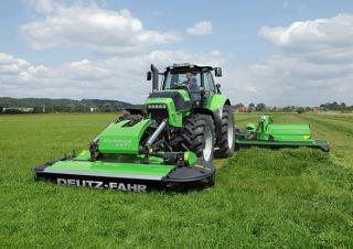 Frontmaaier - Schijf met kneuzer DEUTZ-FAHR DiscMaster 628 FT