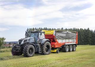 Silagewagens Pöttinger Jumbo 8450 DB