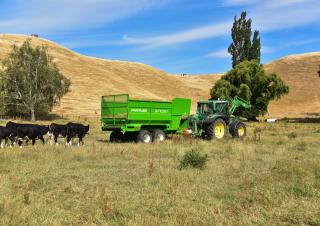 Silagewagens Hustler SF1250
