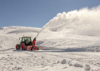 Apparatuur winteronderhoud Sneeuwfrezen Dalen 2110