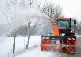Apparatuur winteronderhoud Sneeuwfrezen Pronar OFW 2.6 