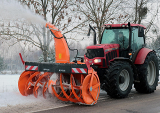Apparatuur winteronderhoud Sneeuwfrezen Pronar OFW 2.6 