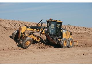 Sorteermachines Caterpillar 120M AWD