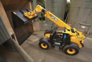 Telescoopladers JCB 560-80
