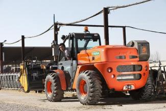 Telescoopladers Ausa T 307 H