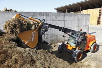 Telescoopladers Ausa T 307 H
