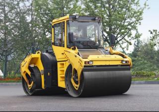 Walsen Tandemtrilwalsen Bomag BW 203 ADO-4