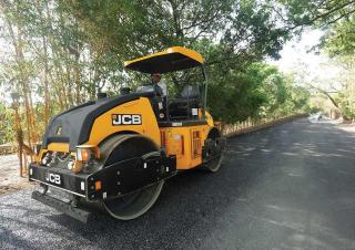 Walsen Tandemtrilwalsen JCB VMT860