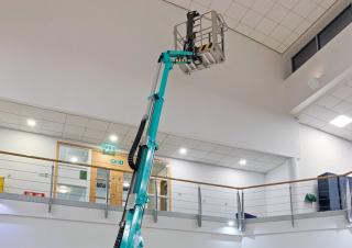Telescoophoogwerkers Telescoophoogwerkers op rupsbanden Imer IM R 13 T 