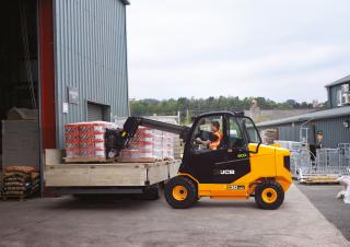 Telescoopladers JCB TLT30D 
