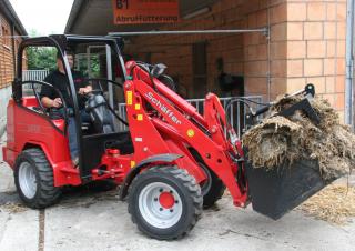 Compacte wielladers Schäffer 2345 SLT