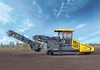 Track-asfalteermachines Bomag BMF 2500 M