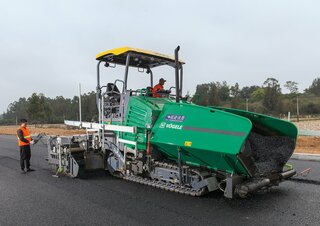 Track-asfalteermachines Vögele SUPER 1880 L