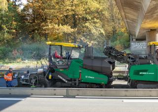 Track-asfalteermachines Vögele Super 1900-3i