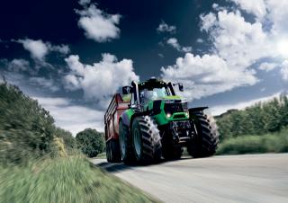 Tractoren met vierwielaandrijving DEUTZ-FAHR 9310 Agrotron TTV