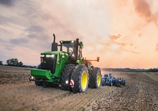 Tractoren met vierwielaandrijving John Deere 9R 440