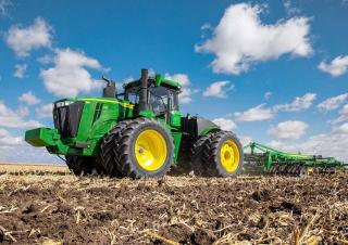 Tractoren met vierwielaandrijving John Deere 9R 640