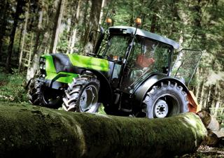 Tractoren met vierwielaandrijving DEUTZ-FAHR Agrotron 105 tt