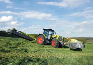 Tractoren met vierwielaandrijving Claas Arion 530 Hexashift