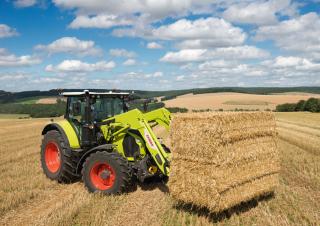 Tractoren met vierwielaandrijving Claas Arion 530 Hexashift
