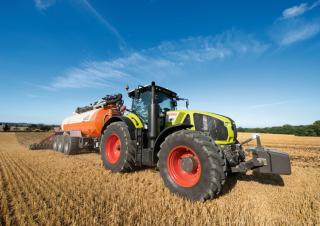 Tractoren met vierwielaandrijving Claas Axion 960 