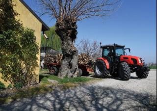 Tractoren met vierwielaandrijving SAME Explorer 90 MD