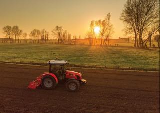 Tractoren met vierwielaandrijving SAME Explorer 90 MD