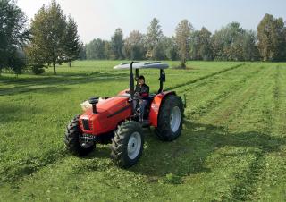 Tractoren met vierwielaandrijving SAME Explorer 90