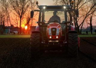 Tractoren met vierwielaandrijving SAME Explorer 90.4 MD