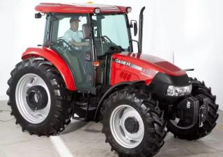 Tractoren met vierwielaandrijving Case IH Farmall 110 C