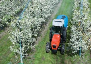 Tractoren met vierwielaandrijving SAME Frutteto 110 DT INV.Idraulico