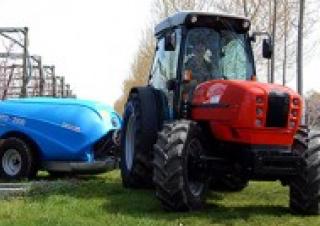Tractoren met vierwielaandrijving SAME FRUTTETO³ CLASSIC 90