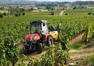 Tractoren met vierwielaandrijving SAME Frutteto CVT 105 