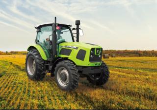 Tractoren met vierwielaandrijving Zoomlion RN904Pro