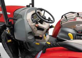 Tractoren met vierwielaandrijving McCormick X3.070F