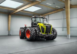Tractoren met vierwielaandrijving Claas Xerion 4200 Trac VC