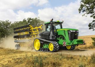 Tractors met rubberwielen John Deere 9470RT