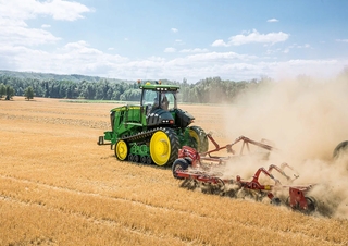 Tractors met rubberwielen John Deere 9520RT