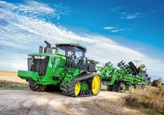 Tractors met rubberwielen John Deere 9RT 470